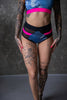 EMPIRE JEANS SHORTS WITH NEON-PINK FINISH