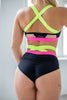 MESH SHORTS ZWART MET NEON BANDJES