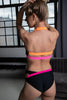 KORTE SHORT MET NEON ROZE STREEP