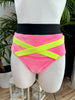 SHORTS RAKISH PINK VELVET YELLOW RUBBER AND BLACK FINISH OUTLET -25%