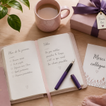 idée cadeau collègue femme bureau flat lay
