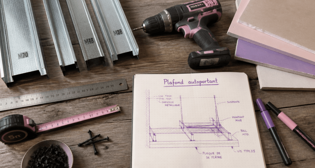 plafond autoportant distance montants outils